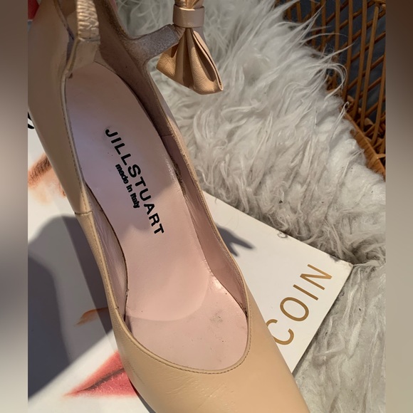 Jill Stuart - Nude Mary-Jane Heels - Picture 10 of 16